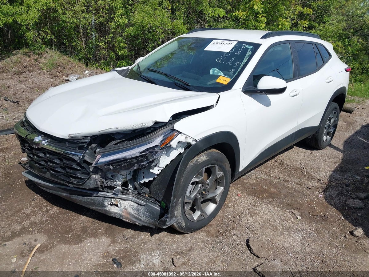 2025 CHEVROLET TRAX FWD LT — снимка 2