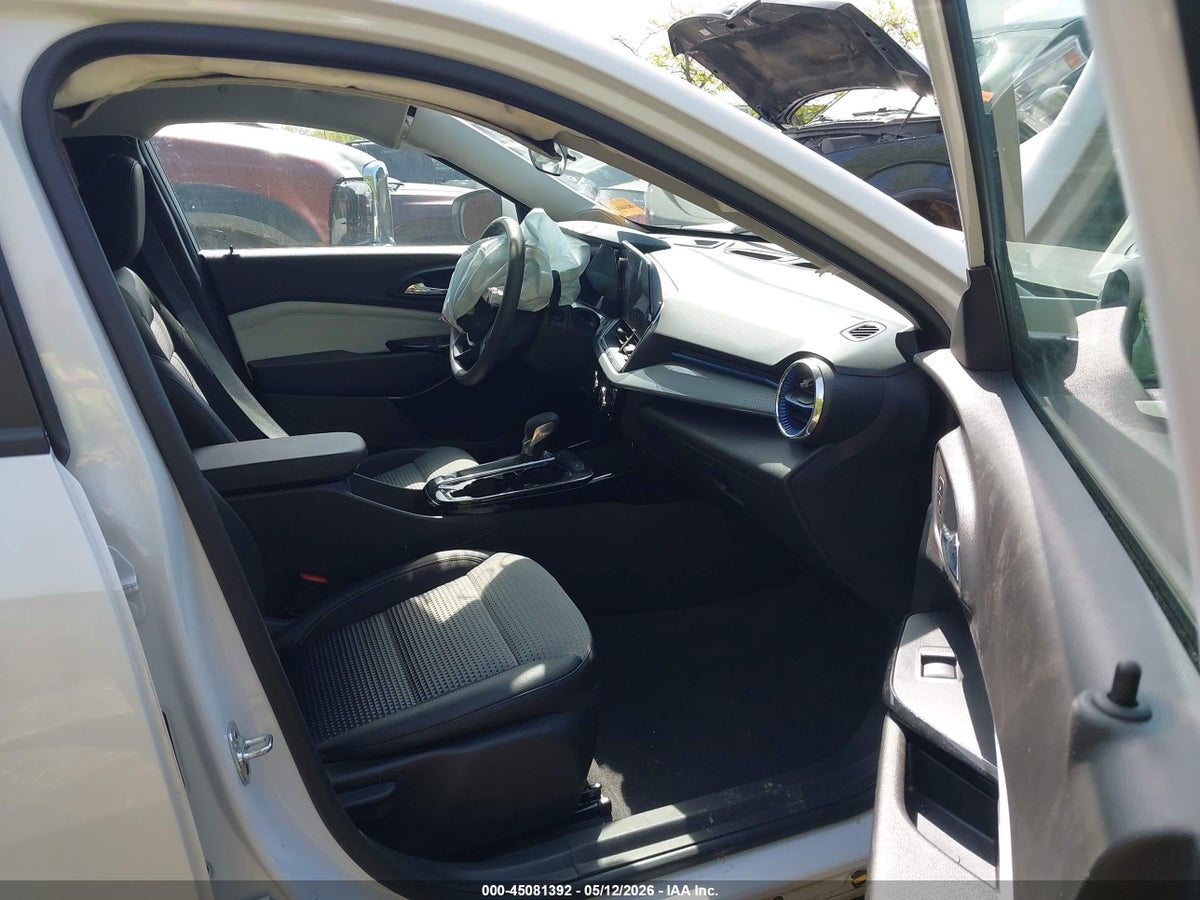 2025 CHEVROLET TRAX FWD LT — снимка 5