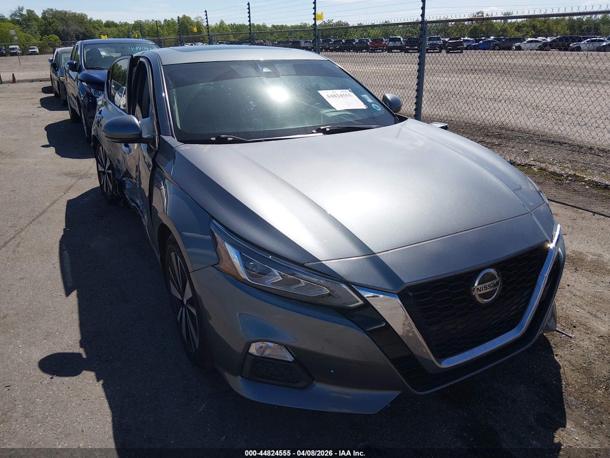2021 NISSAN ALTIMA SV FWD