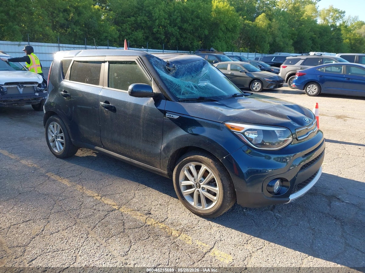 2017 KIA SOUL +