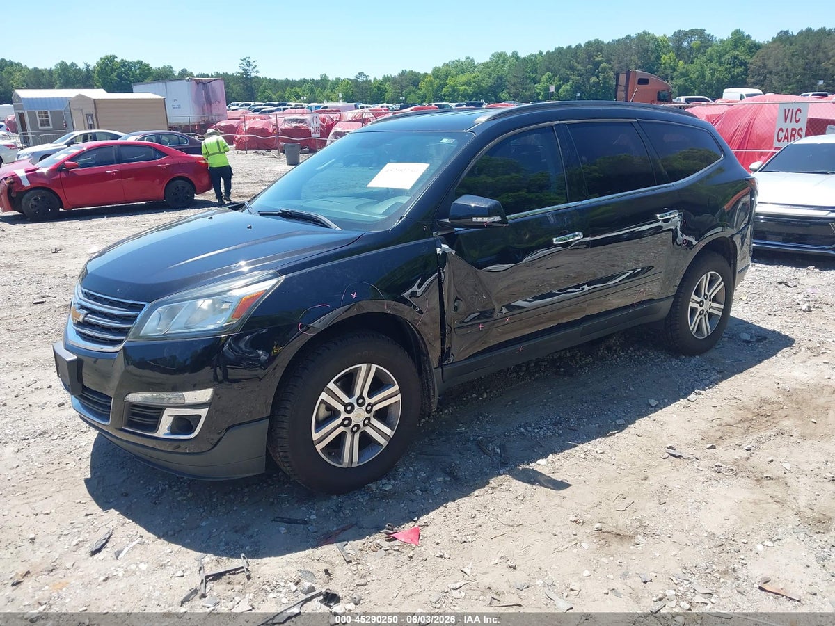 2017 CHEVROLET TRAVERSE 1LT — снимка 2