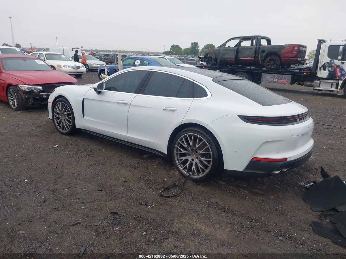 2025 PORSCHE PANAMERA 4 — снимка 3