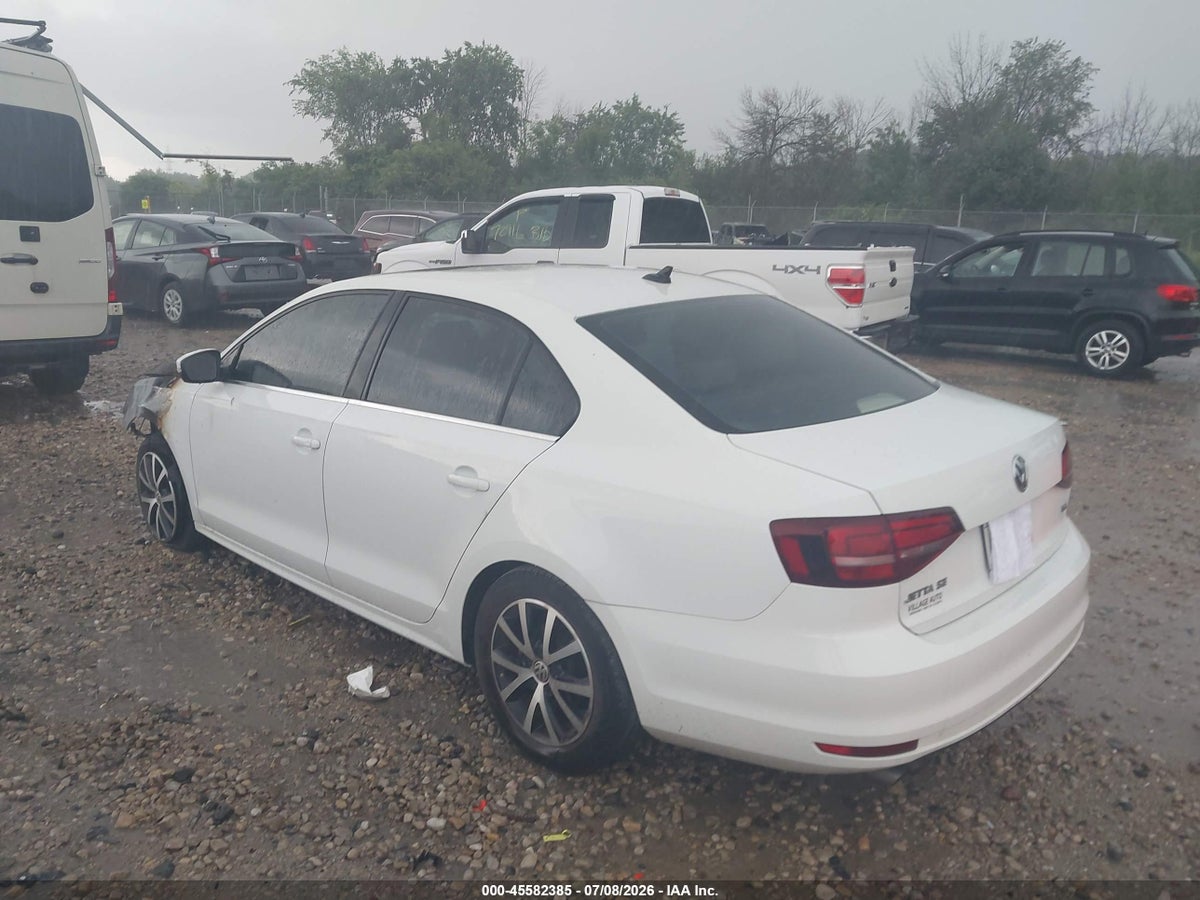 2017 VOLKSWAGEN JETTA 1.4T SE — снимка 3