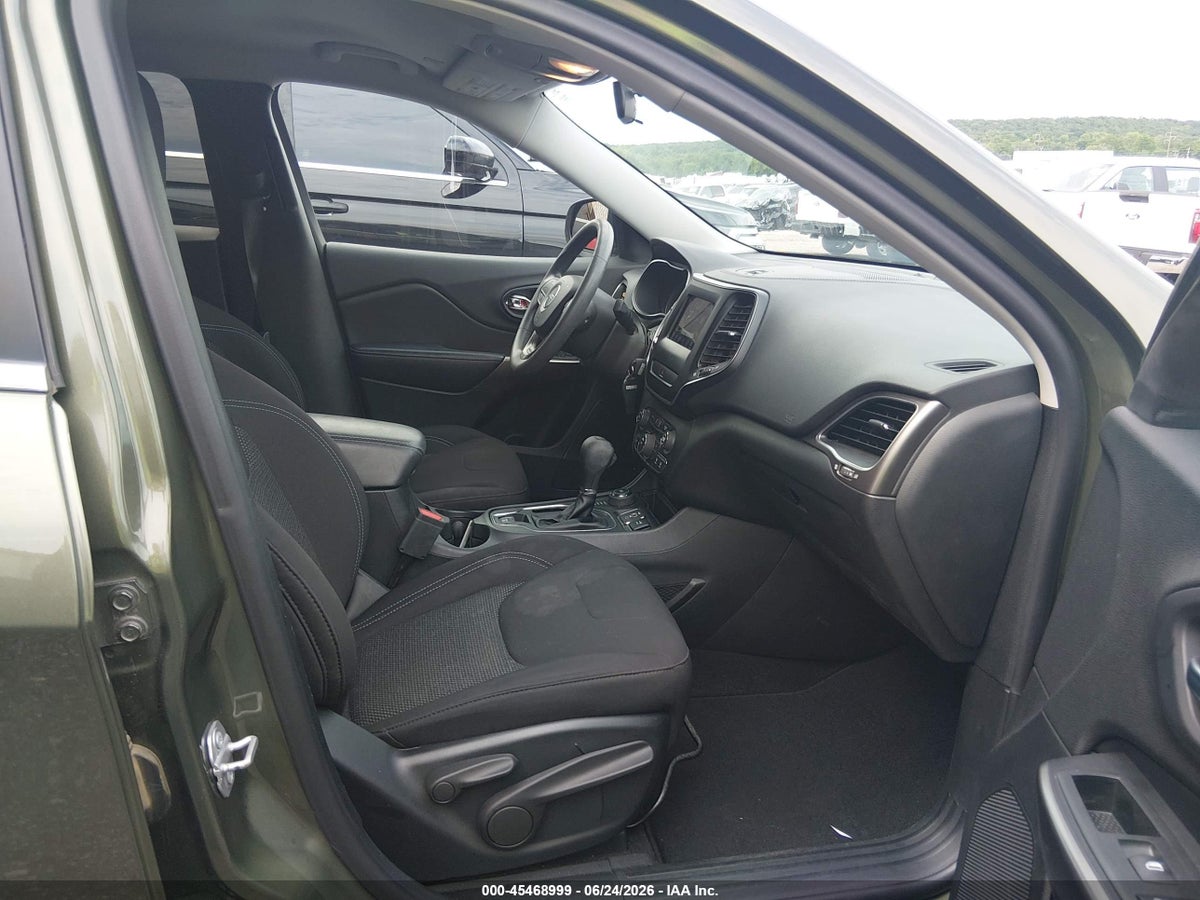 2019 JEEP CHEROKEE LATITUDE 4X4 — снимка 5