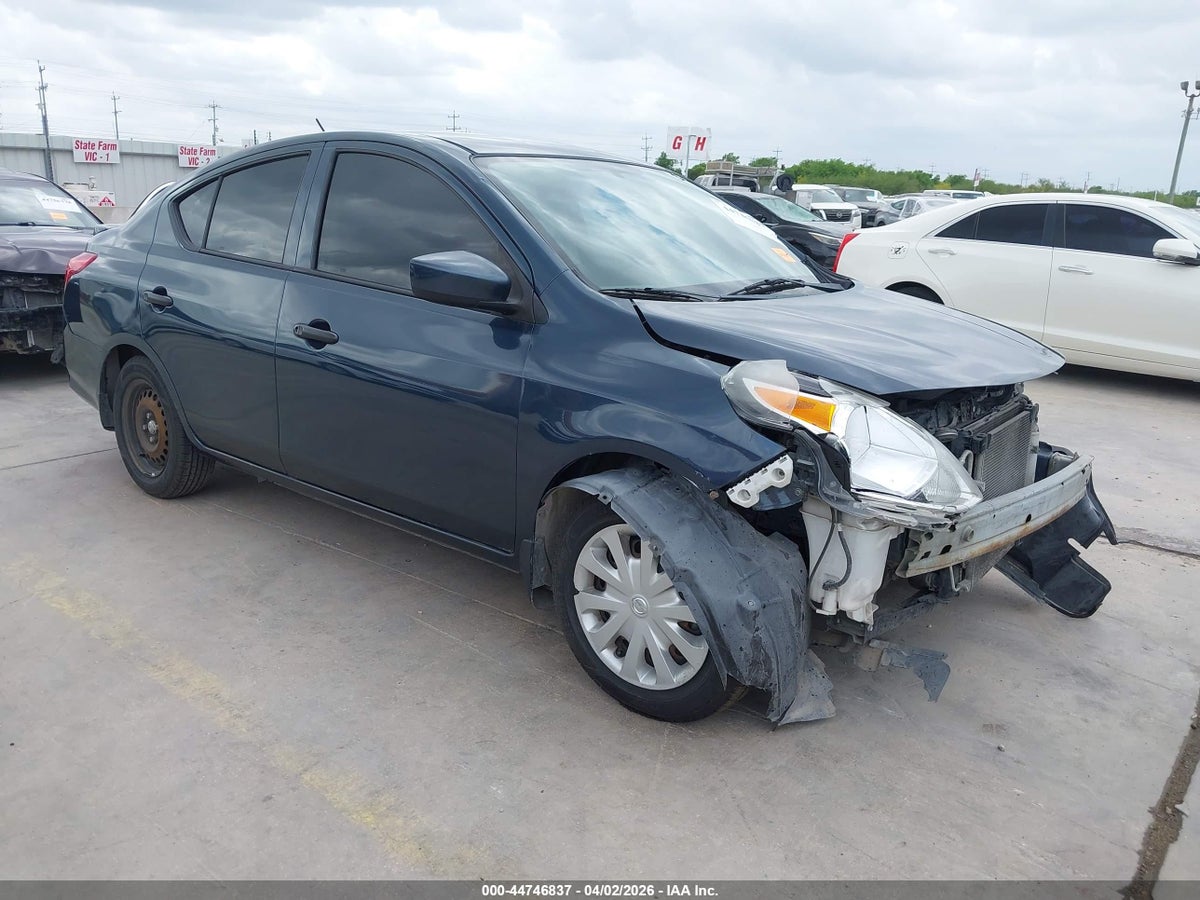 2017 NISSAN VERSA 1.6 S+