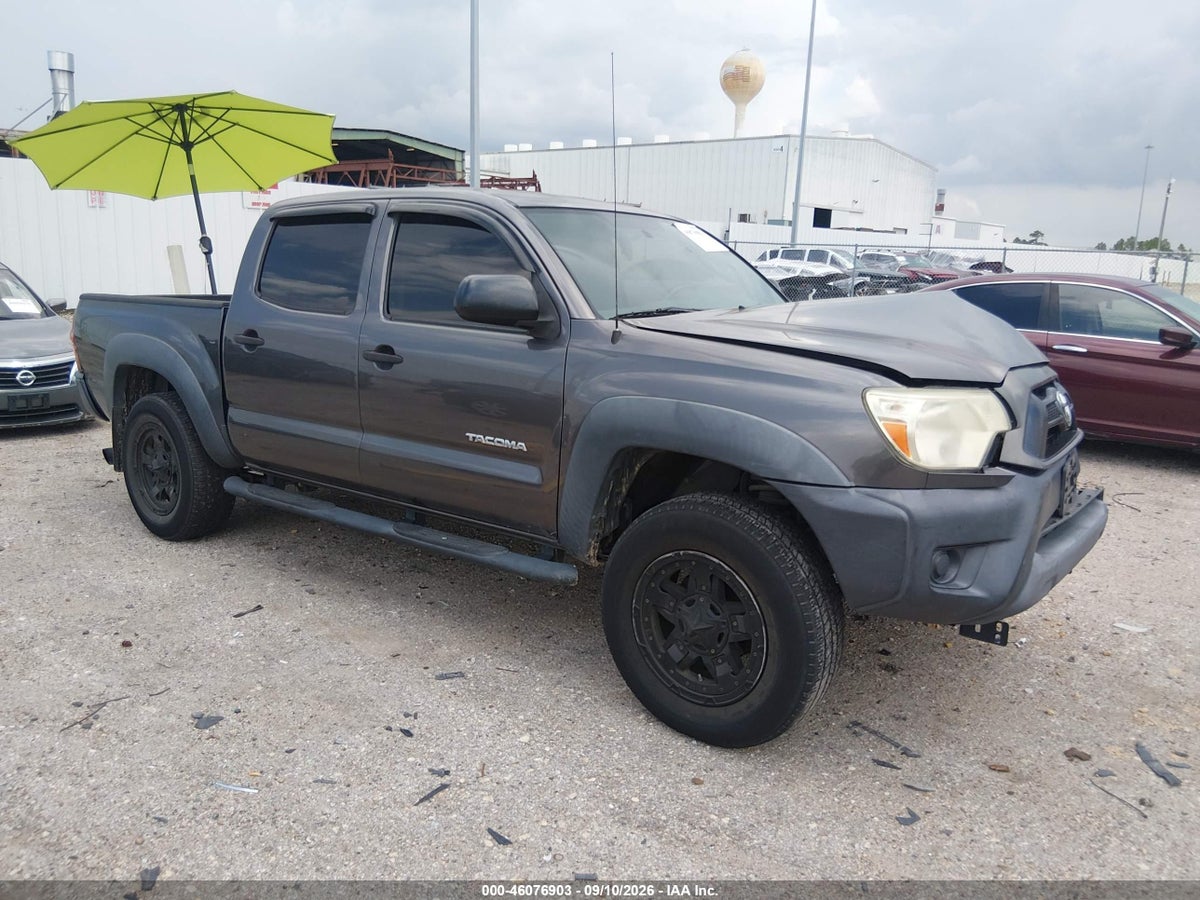 2015 TOYOTA TACOMA