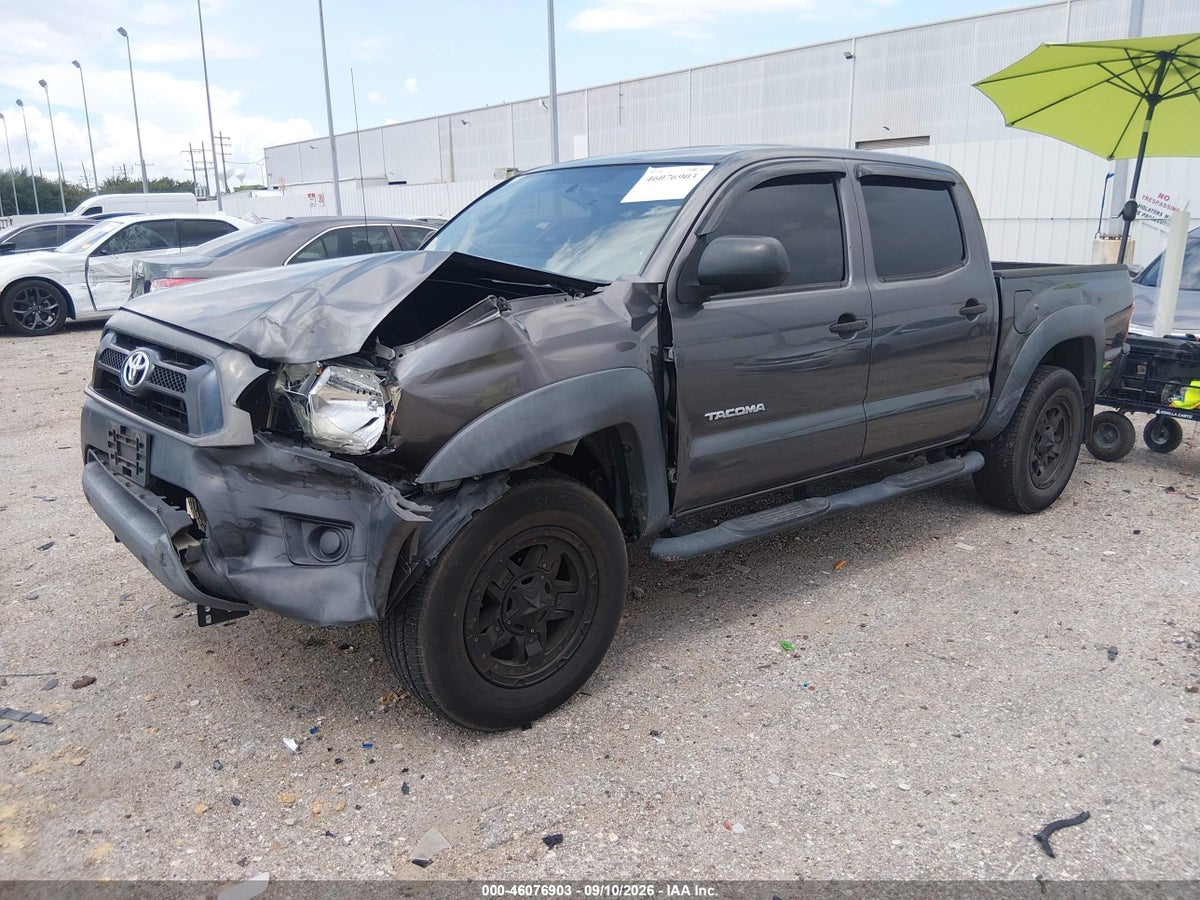2015 TOYOTA TACOMA — снимка 2