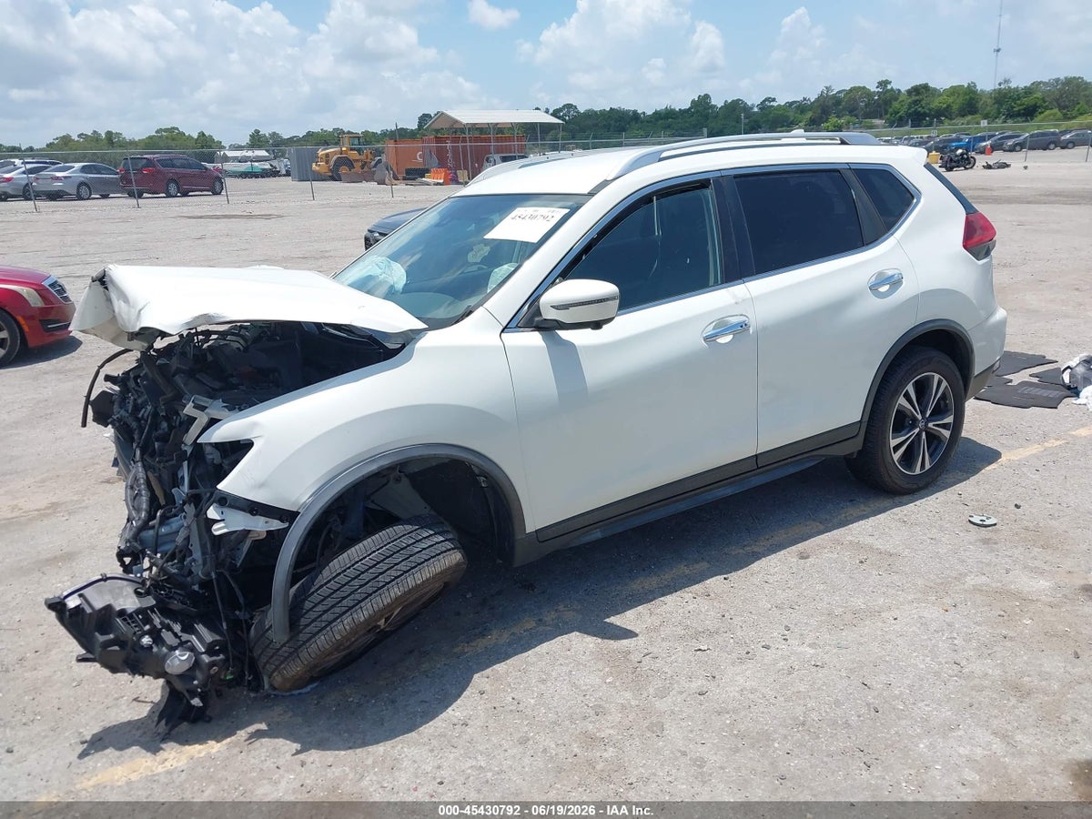 2019 NISSAN ROGUE SV — снимка 2