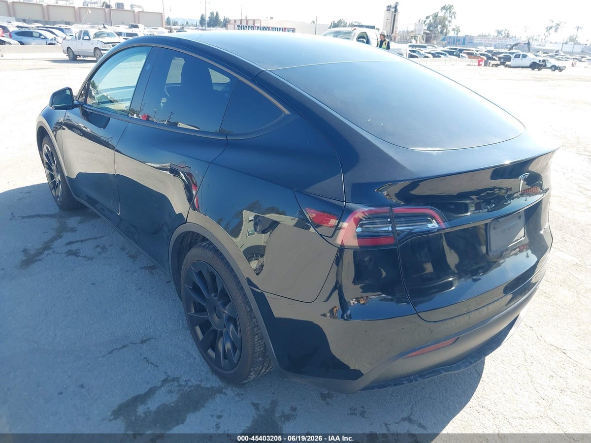 2023 TESLA MODEL Y AWD/LONG RANGE DUAL MOTOR ALL-WHEEL DRIVE — снимка 3