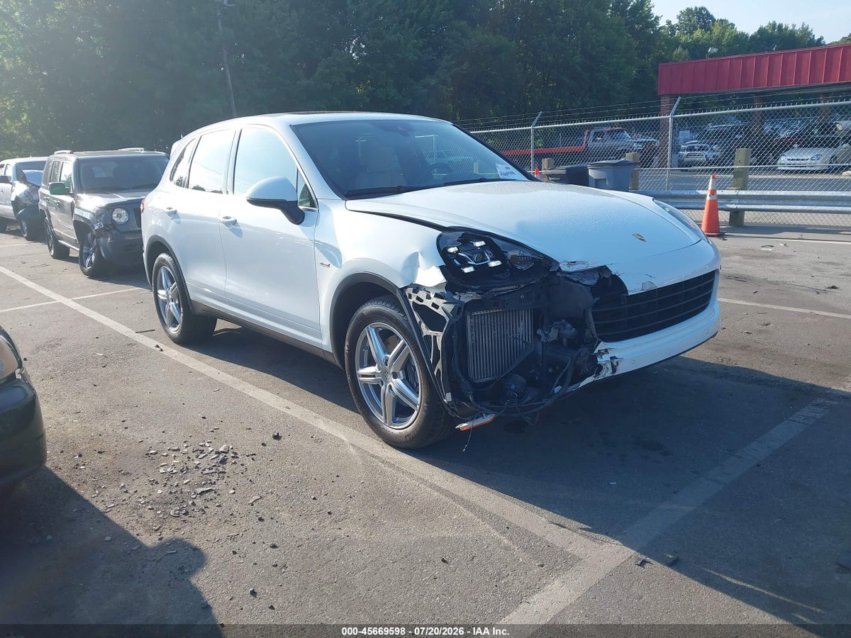 2016 PORSCHE CAYENNE DIESEL