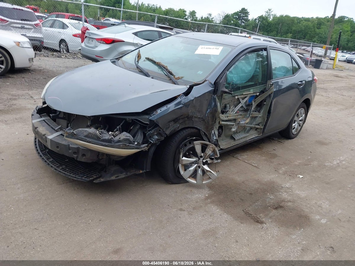 2014 TOYOTA COROLLA LE — снимка 2