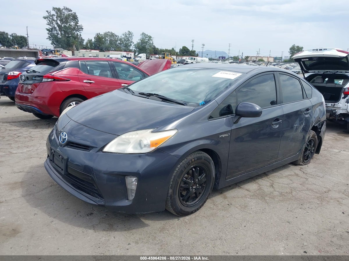 2012 TOYOTA PRIUS THREE — снимка 2