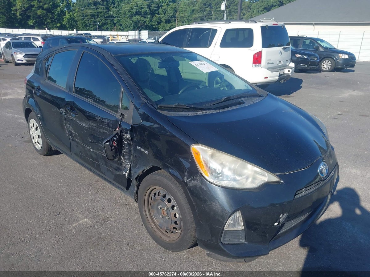 2013 TOYOTA PRIUS C ONE