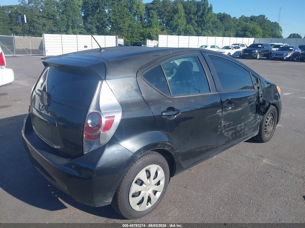 2013 TOYOTA PRIUS C ONE — снимка 4