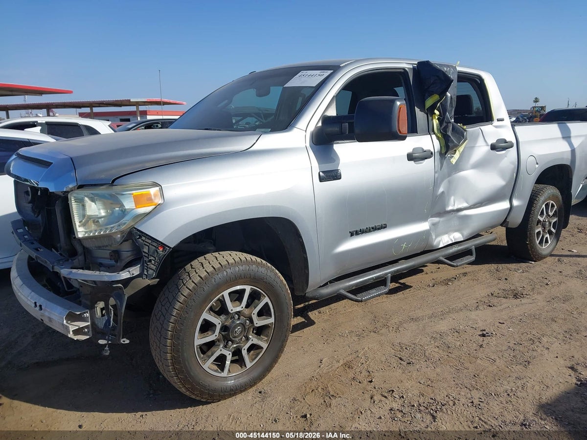 2017 TOYOTA TUNDRA SR5 5.7L V8 — снимка 2