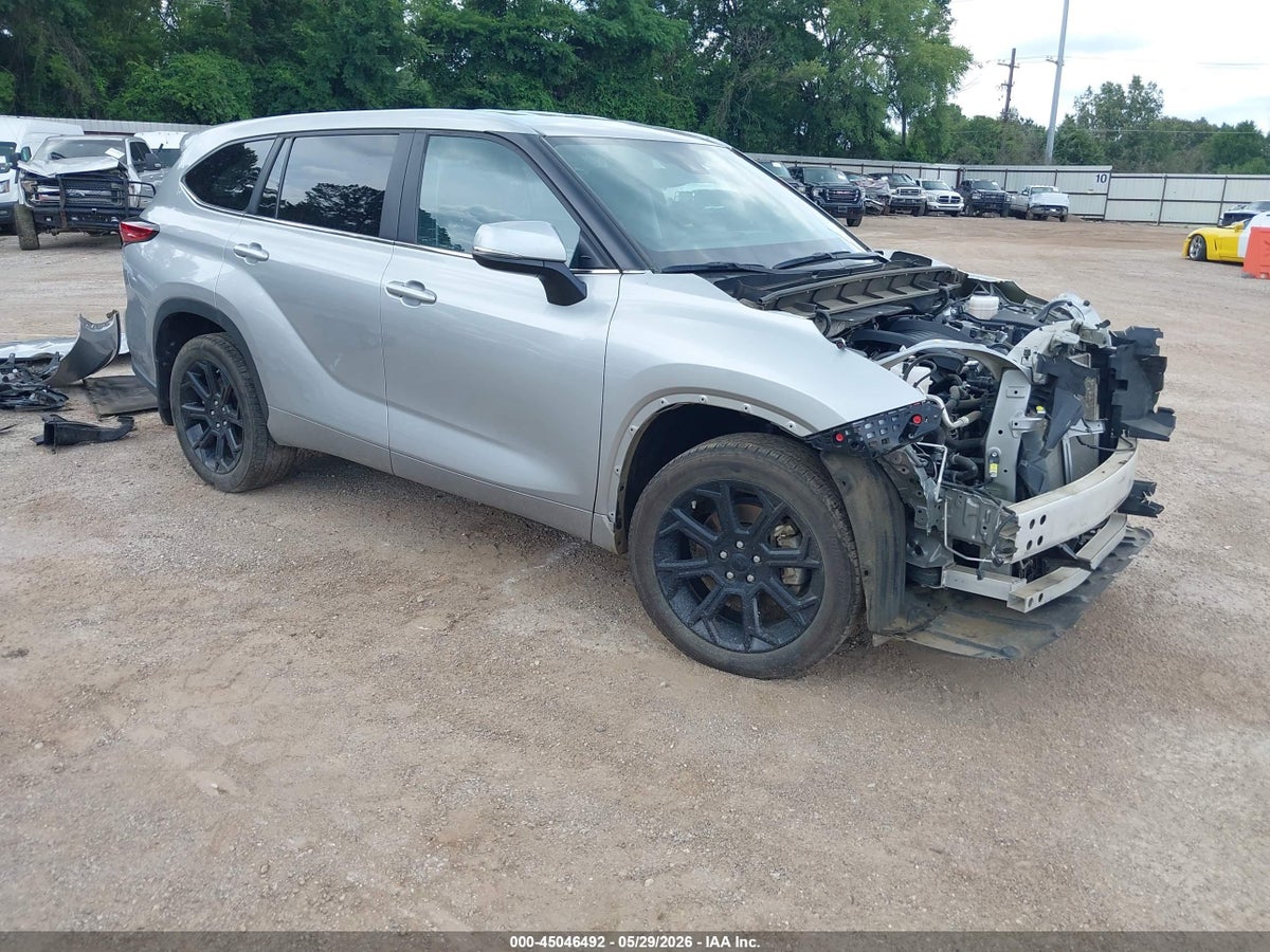 2023 TOYOTA HIGHLANDER LE