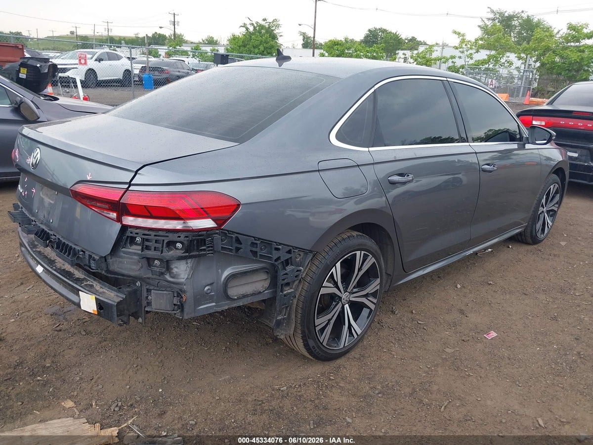 2021 VOLKSWAGEN PASSAT 2.0T SE — снимка 4