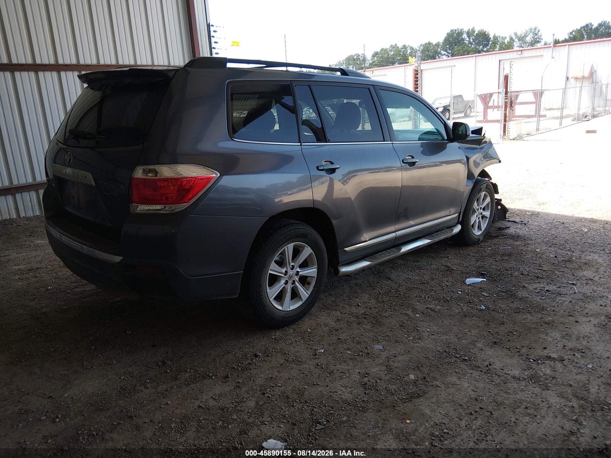 2013 TOYOTA HIGHLANDER SE V6 — снимка 4