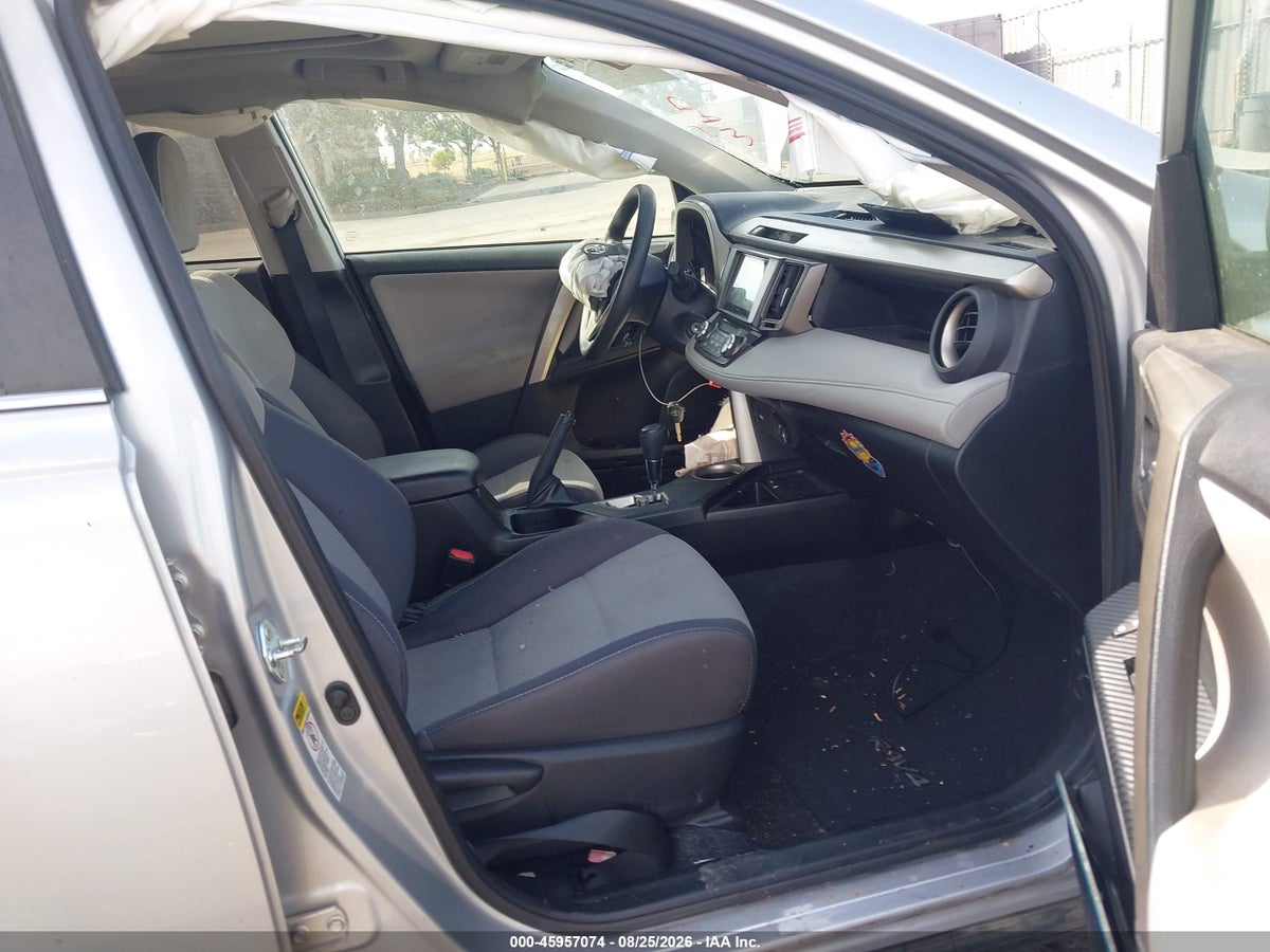 2014 TOYOTA RAV4 XLE — снимка 5