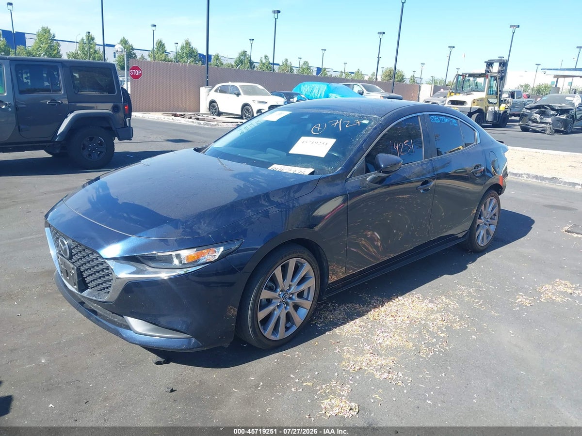 2021 MAZDA MAZDA3 SELECT — снимка 2