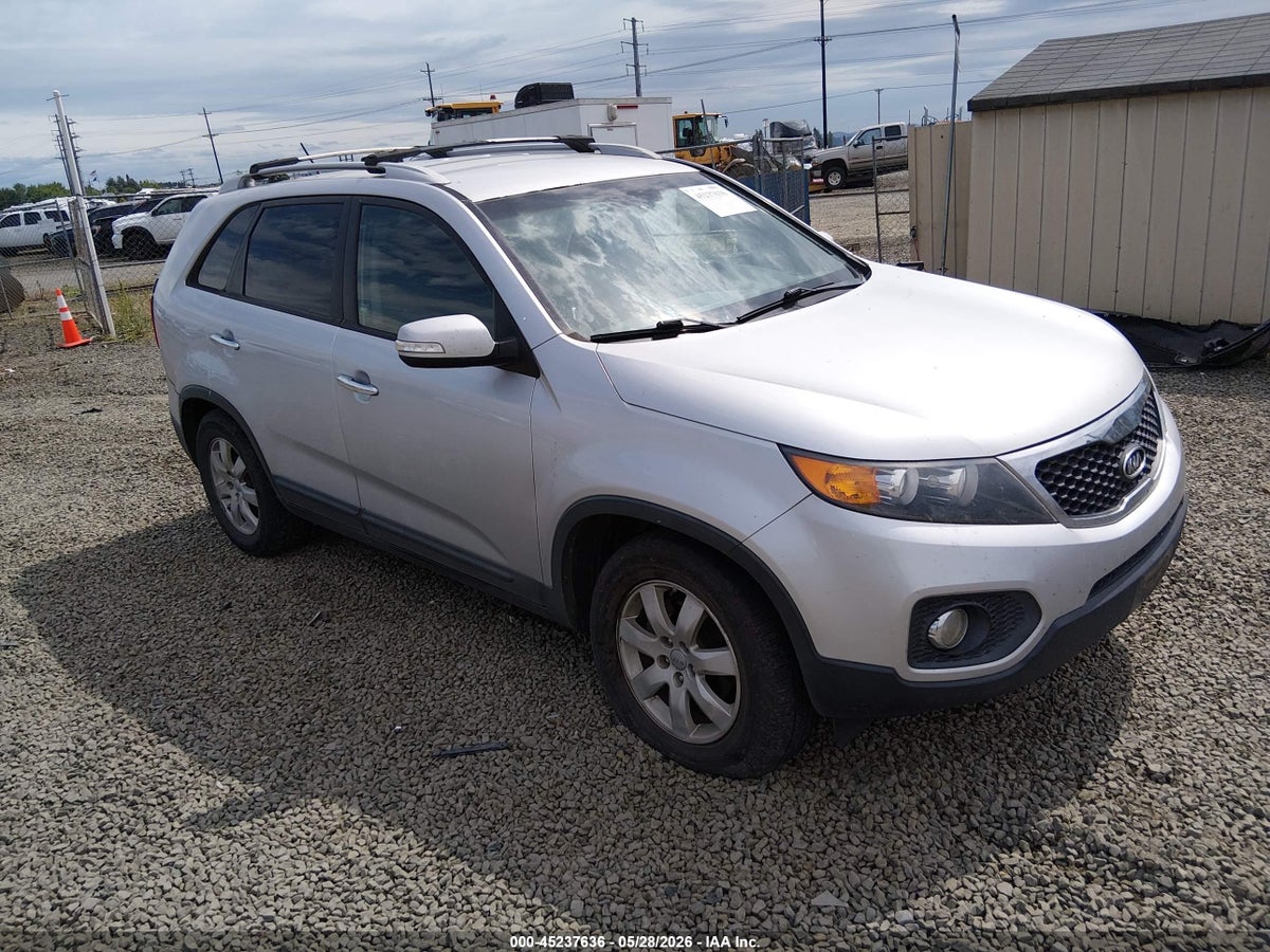 2012 KIA SORENTO LX