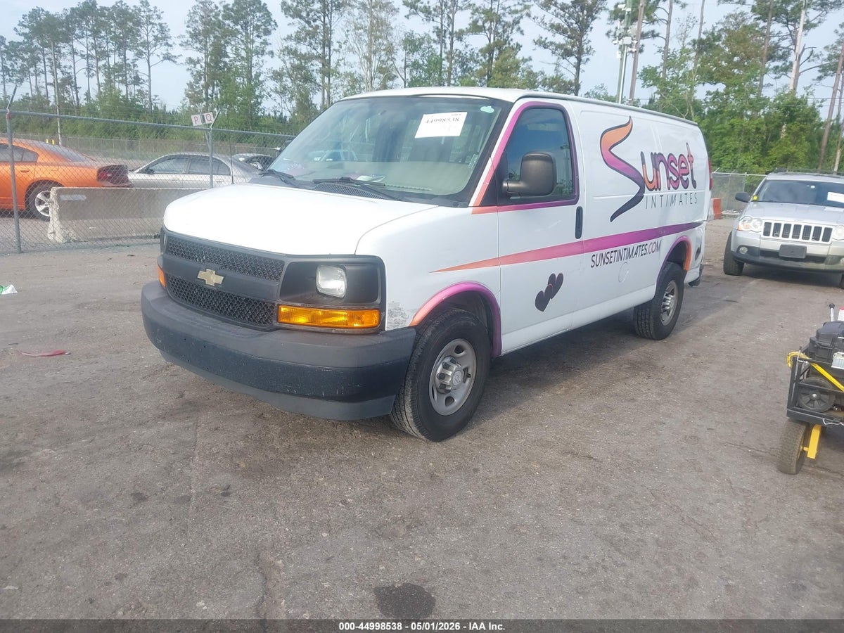 2017 CHEVROLET EXPRESS 2500 WORK VAN — снимка 2