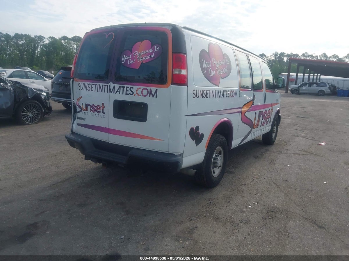 2017 CHEVROLET EXPRESS 2500 WORK VAN — снимка 4