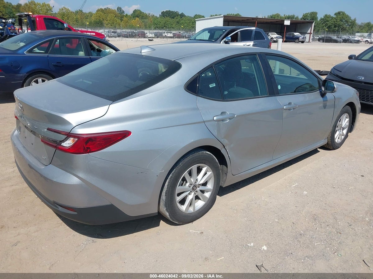 2025 TOYOTA CAMRY LE — снимка 4