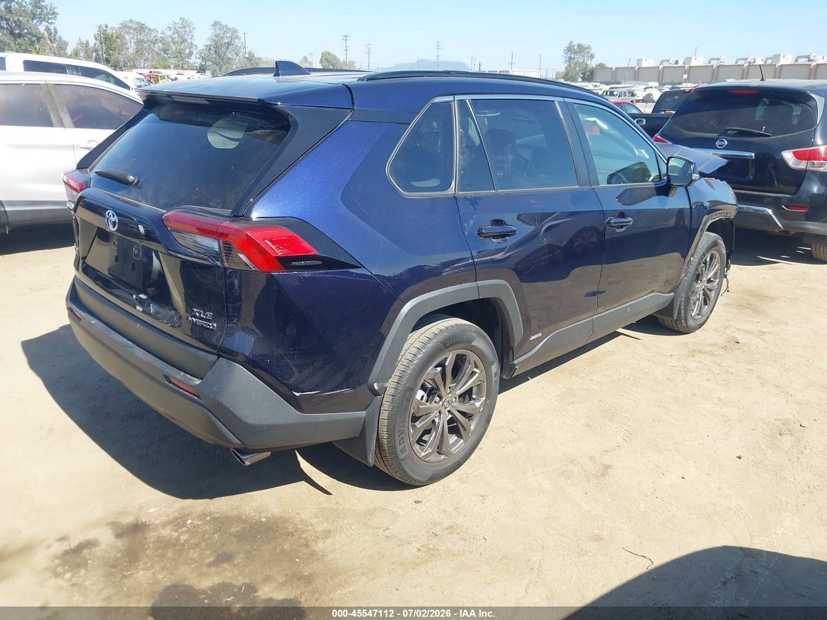 2024 TOYOTA RAV4 HYBRID XLE PREMIUM — снимка 4