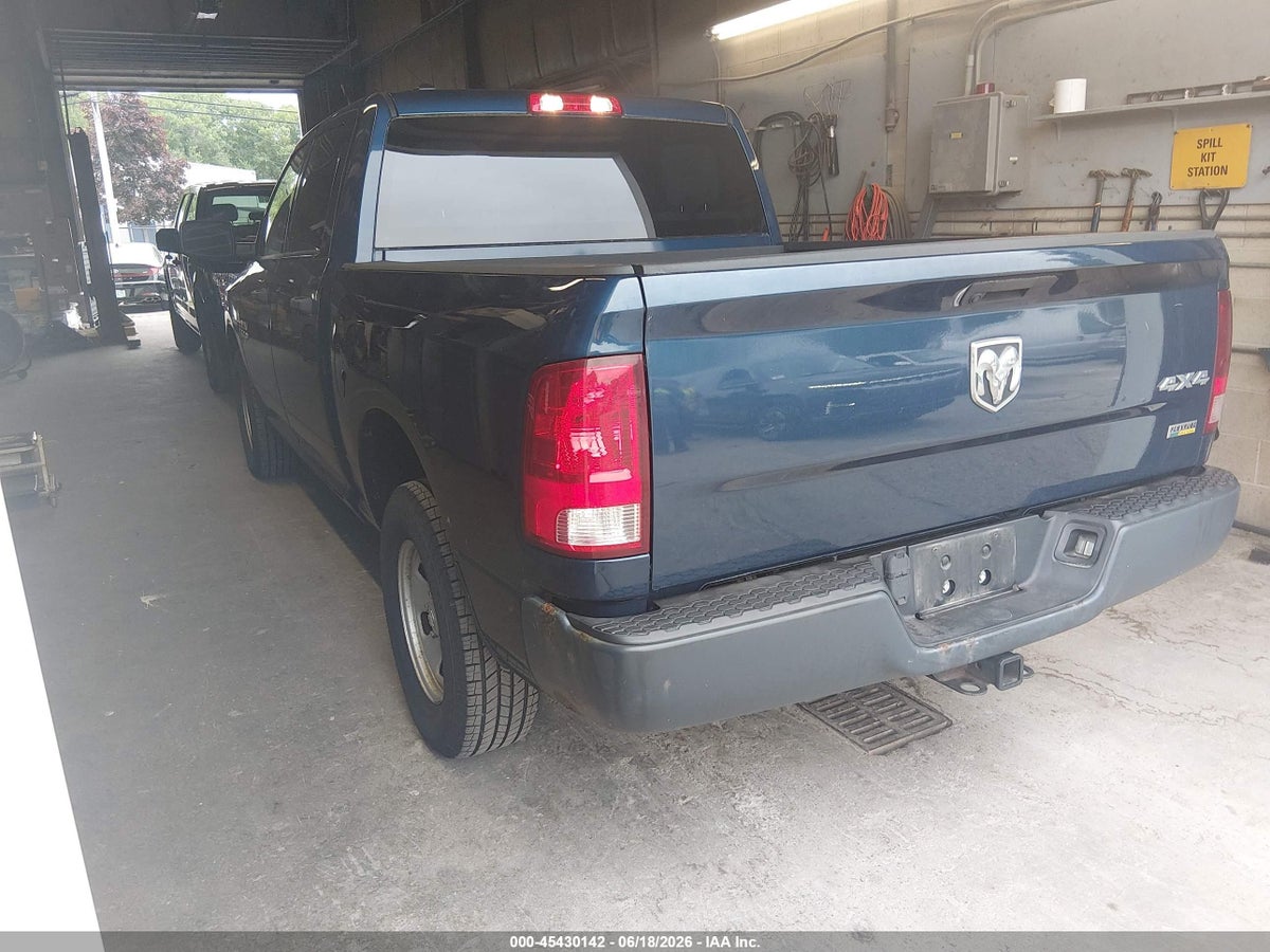 2019 RAM 1500 CLASSIC TRADESMAN 4X4 5'7 BOX — снимка 3