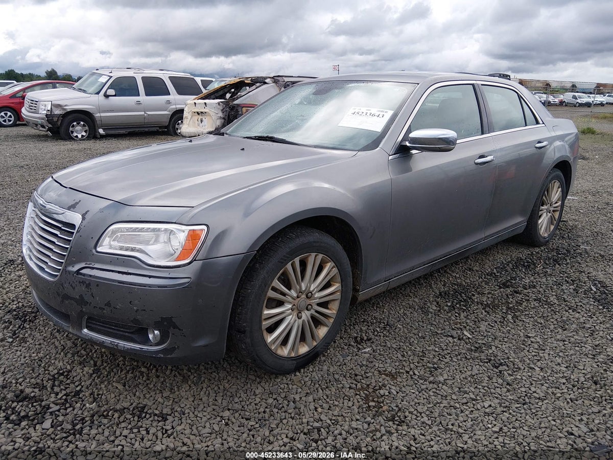 2011 CHRYSLER 300C AWD — снимка 2