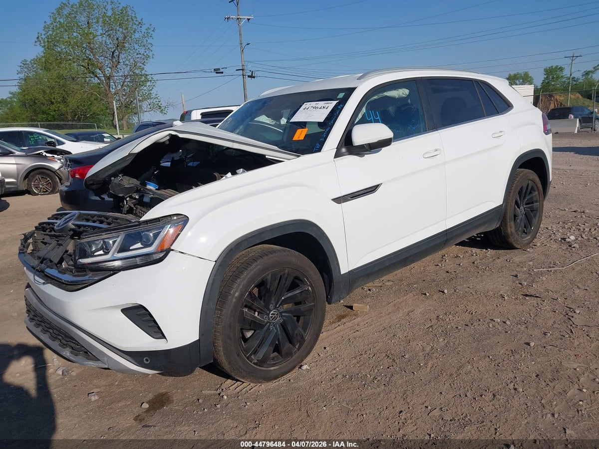 2022 VOLKSWAGEN ATLAS CROSS SPORT 3.6L V6 SE W/TECHNOLOGY — снимка 2