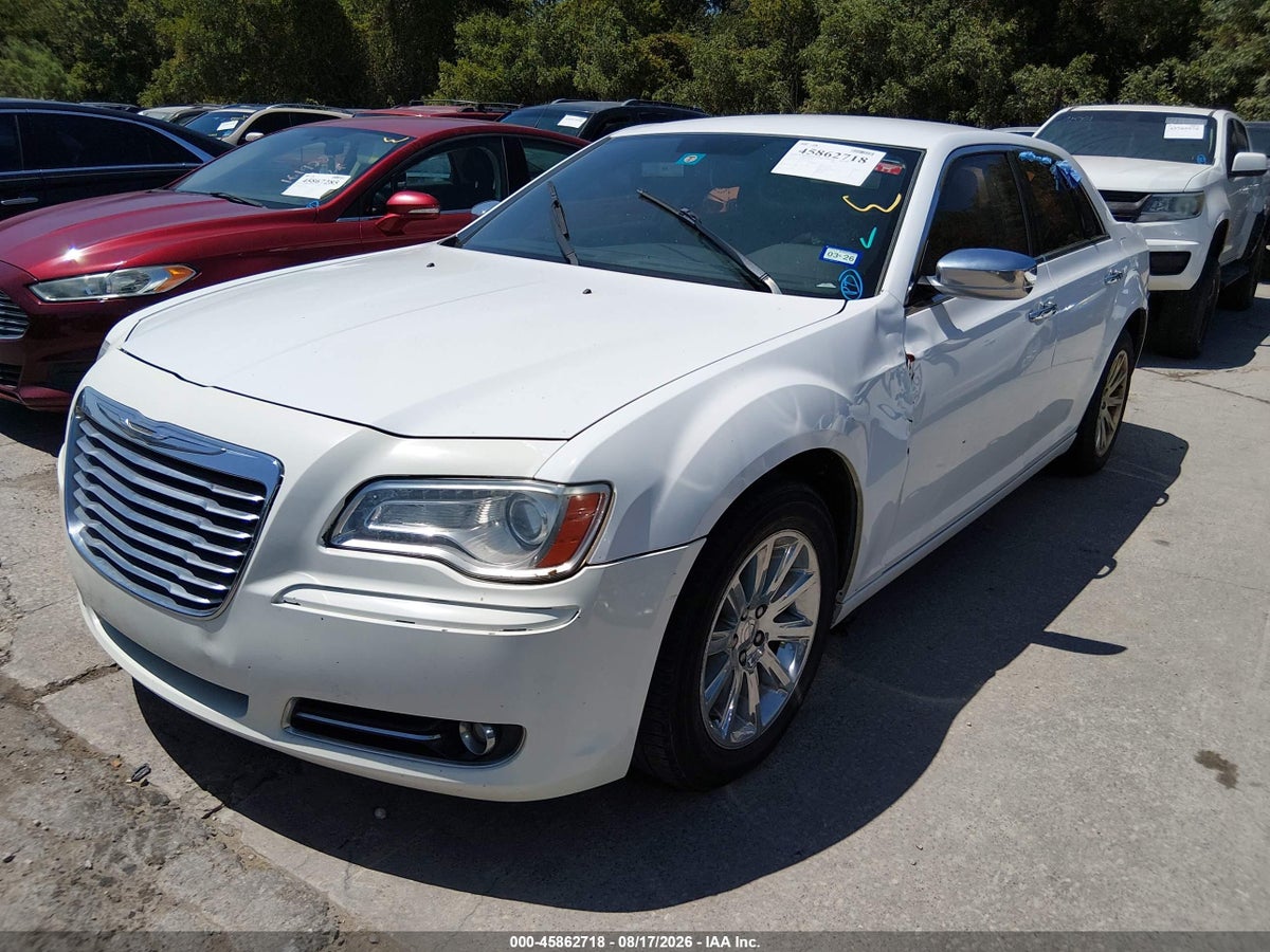 2012 CHRYSLER 300 LIMITED — снимка 2