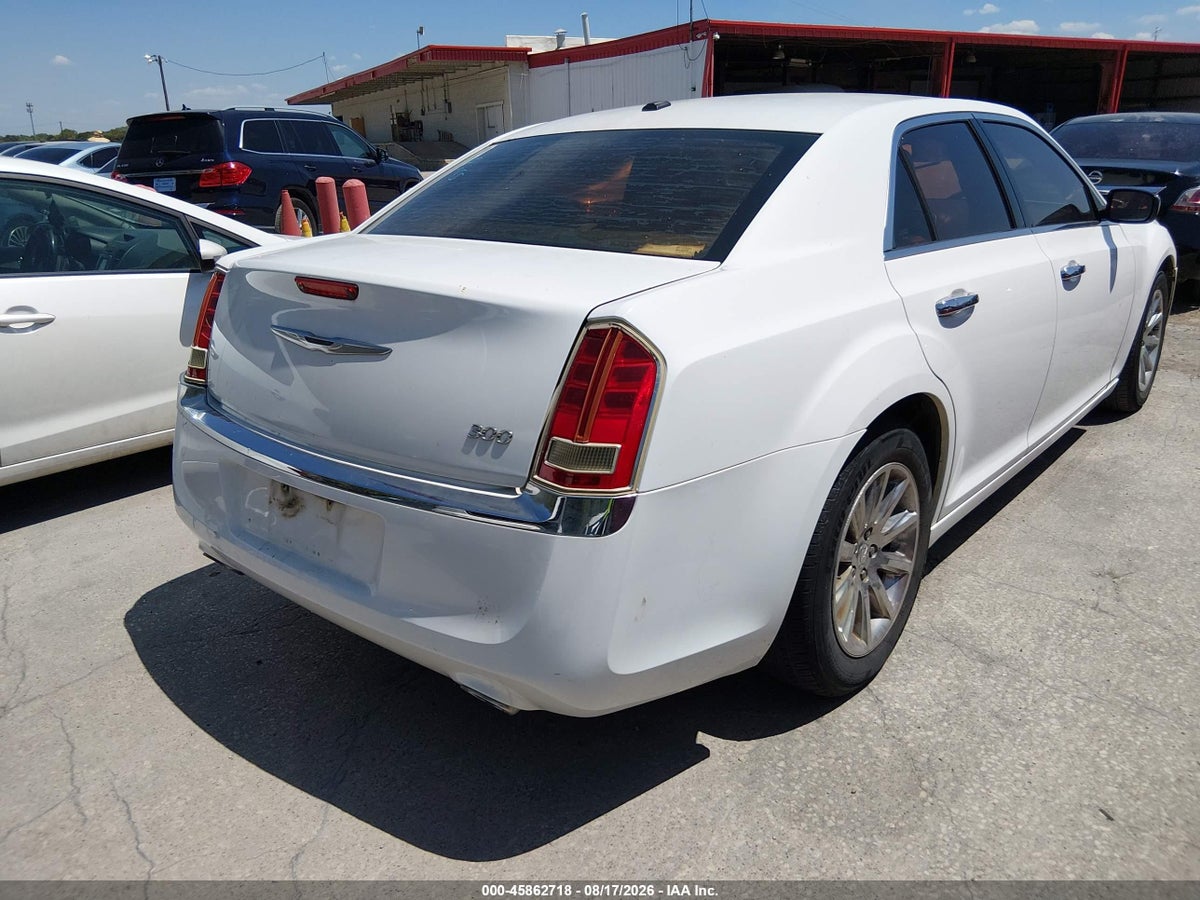 2012 CHRYSLER 300 LIMITED — снимка 4