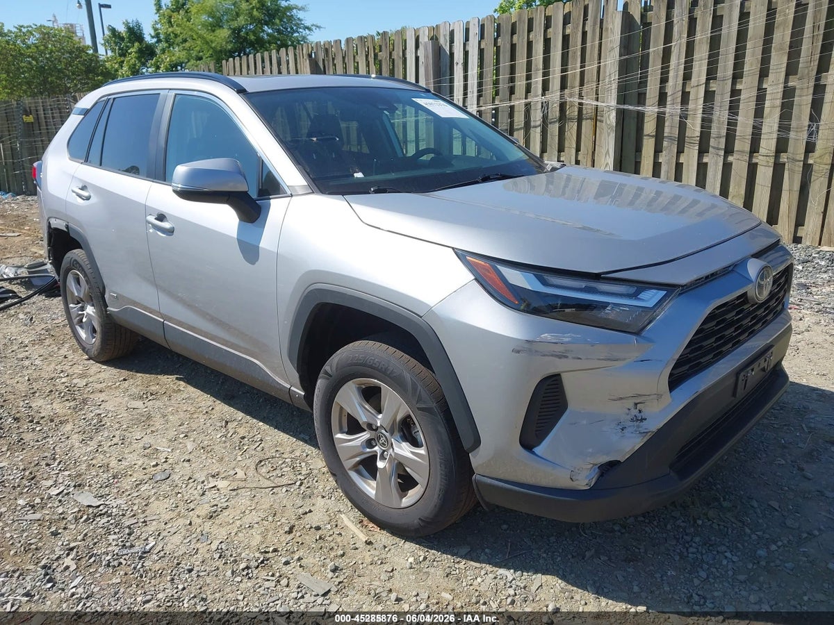 2023 TOYOTA RAV4 HYBRID XLE