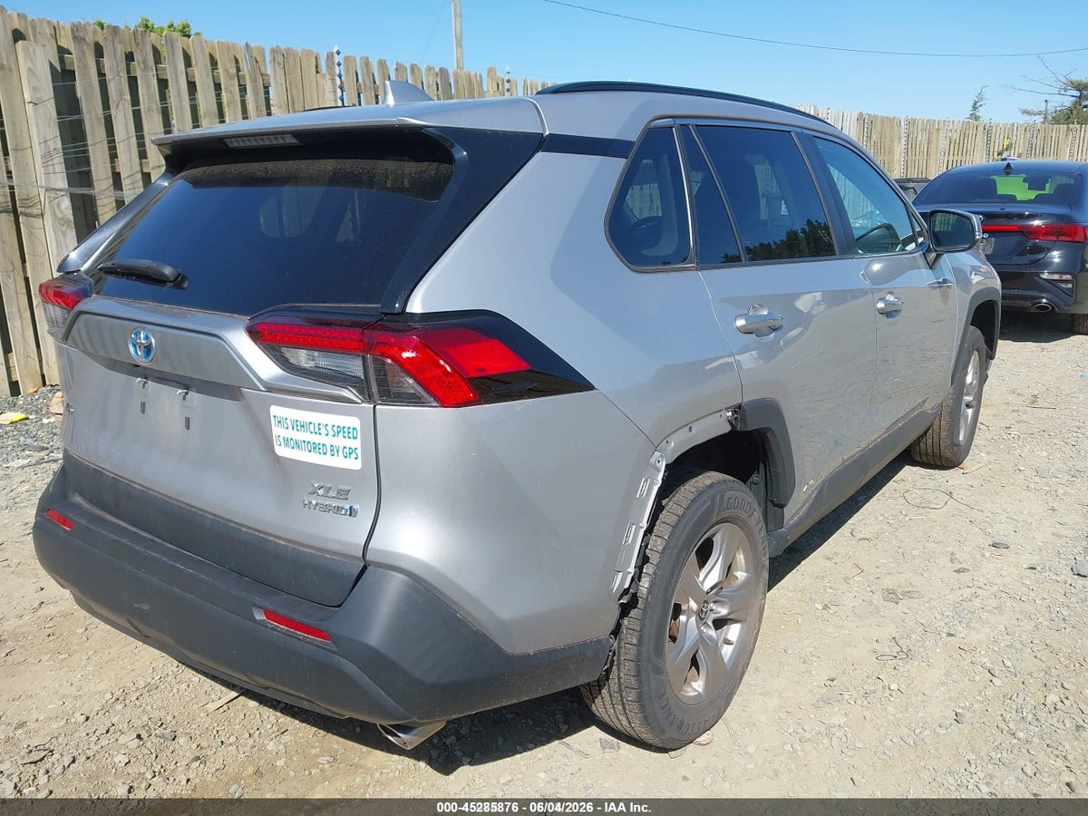2023 TOYOTA RAV4 HYBRID XLE — снимка 4