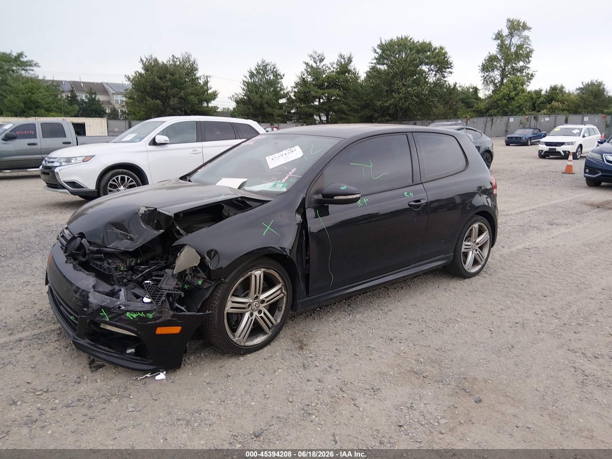 2013 VOLKSWAGEN GOLF R 2-DOOR — снимка 2