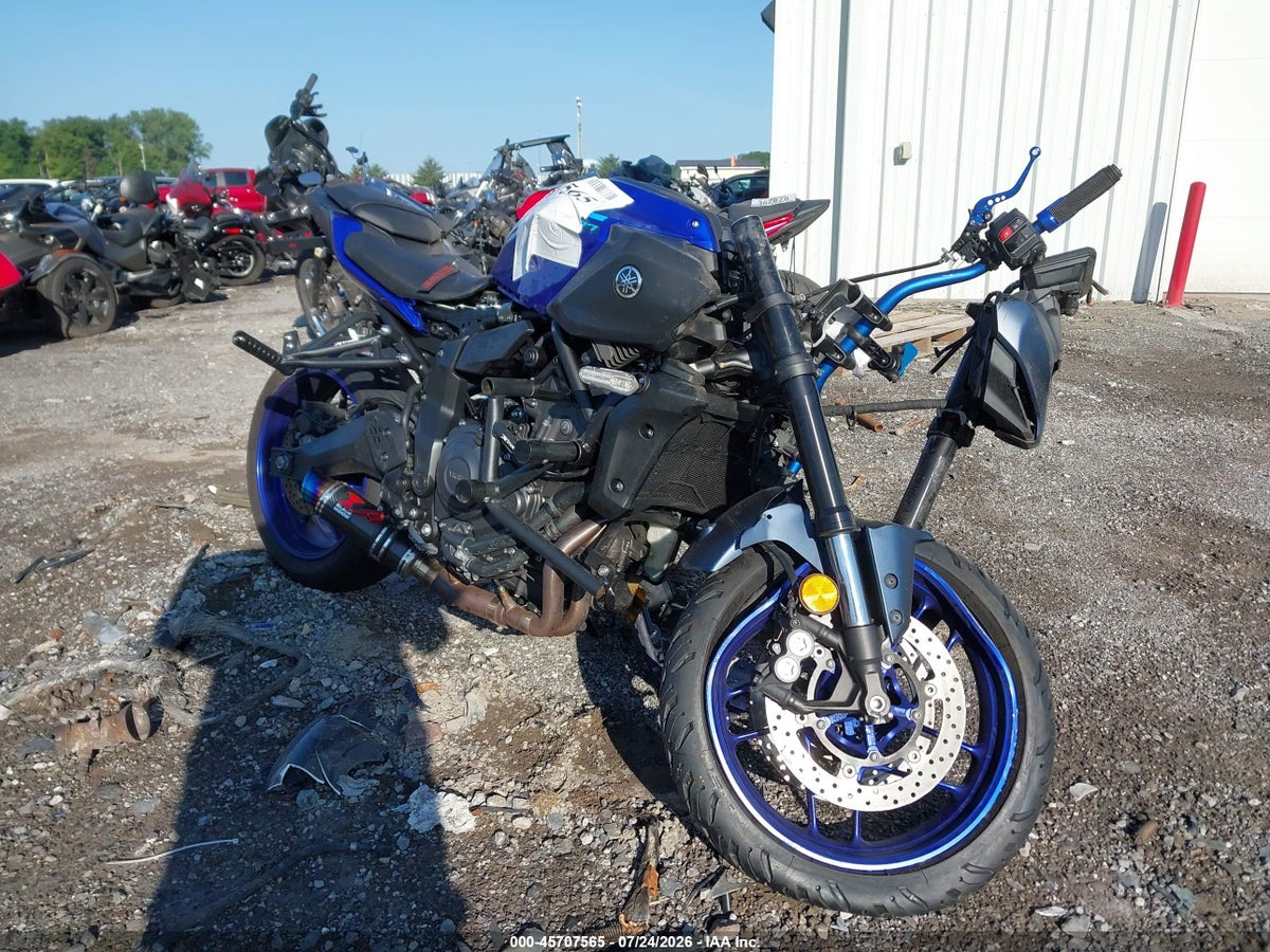 2025 YAMAHA MTN690