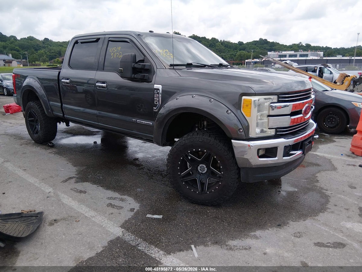 2017 FORD F-250 LARIAT