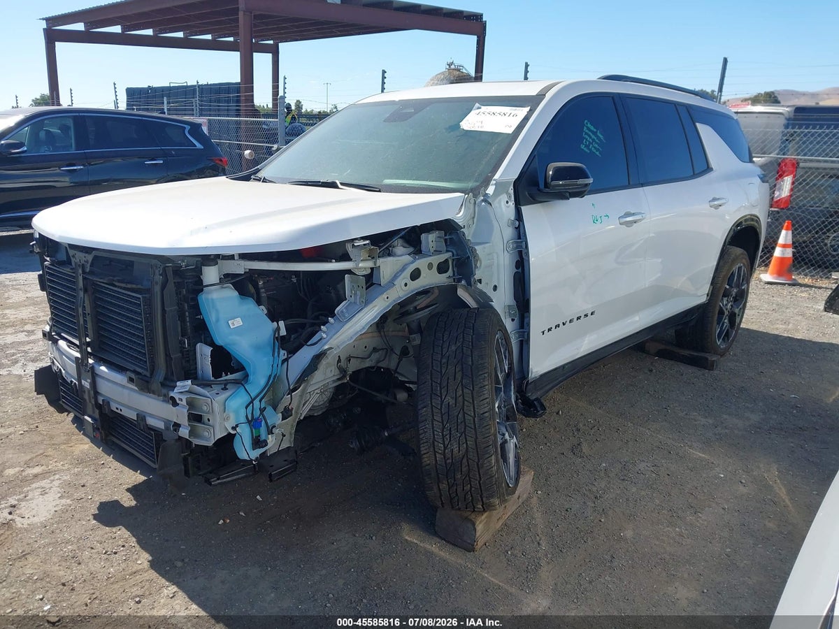 2025 CHEVROLET TRAVERSE AWD RS — снимка 2