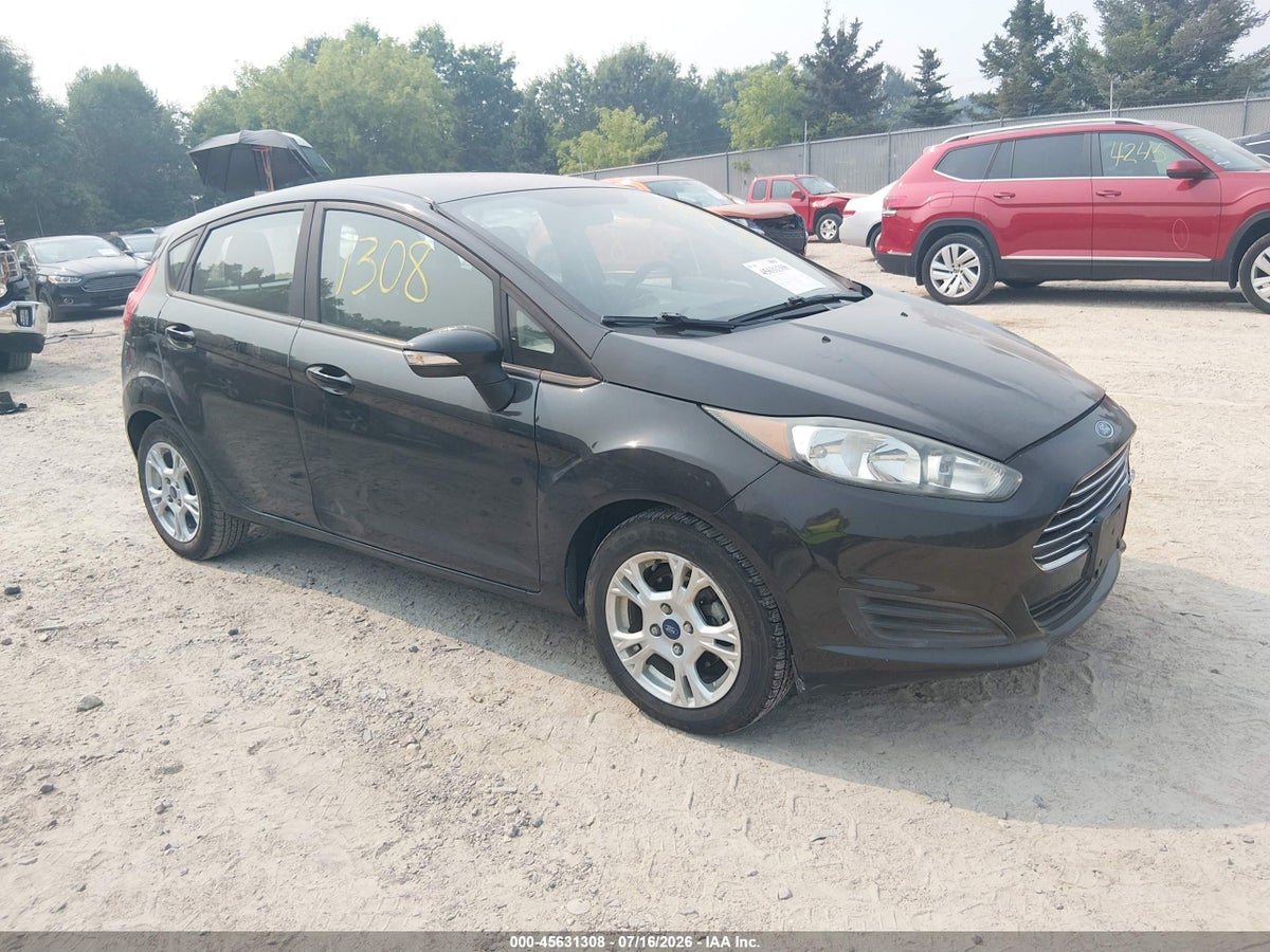 2015 FORD FIESTA SE