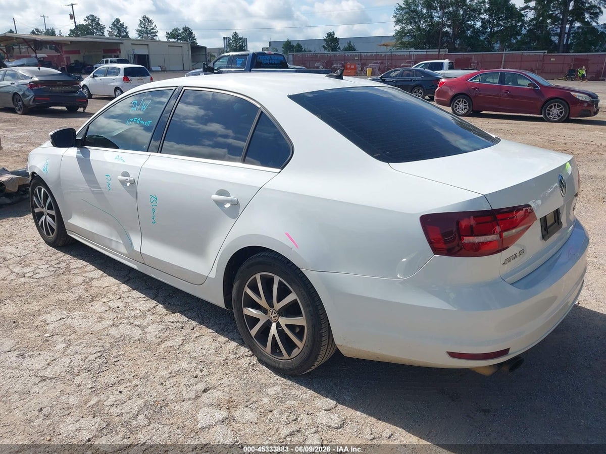 2017 VOLKSWAGEN JETTA 1.4T SE — снимка 3