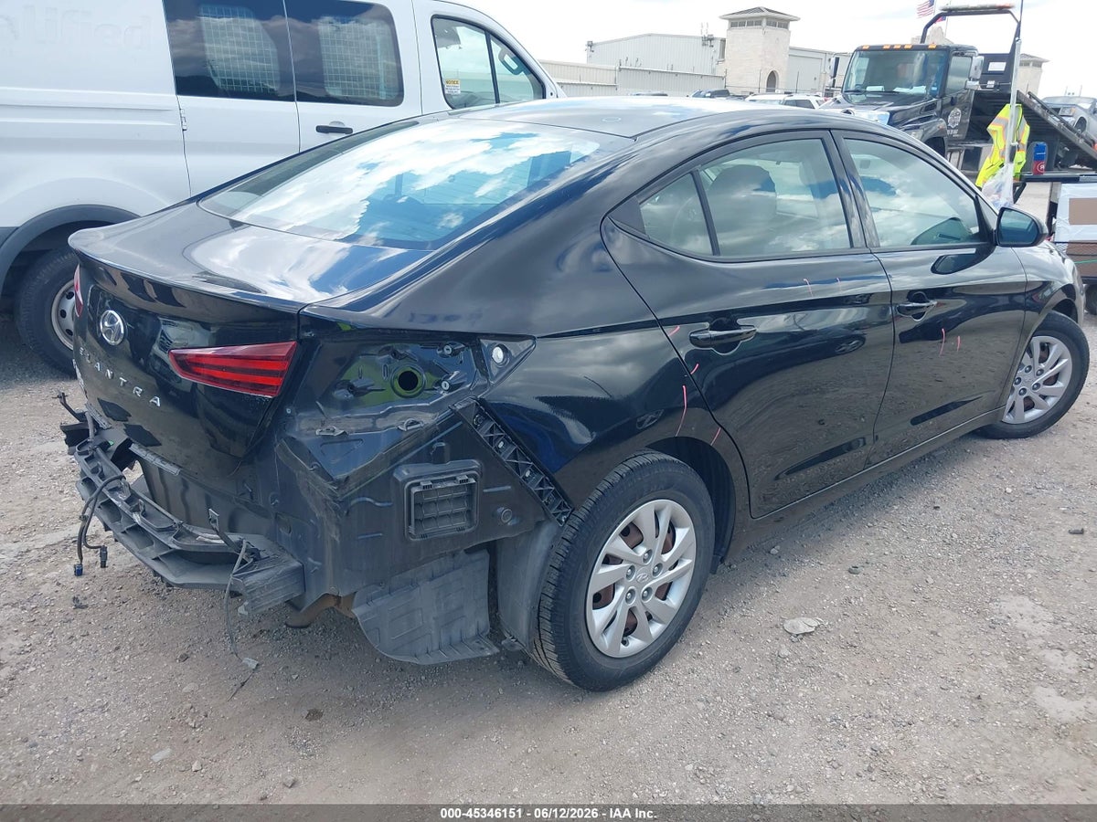 2019 HYUNDAI ELANTRA SE — снимка 4