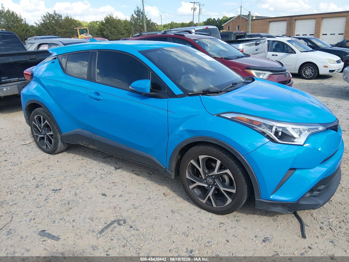 2019 TOYOTA C-HR XLE