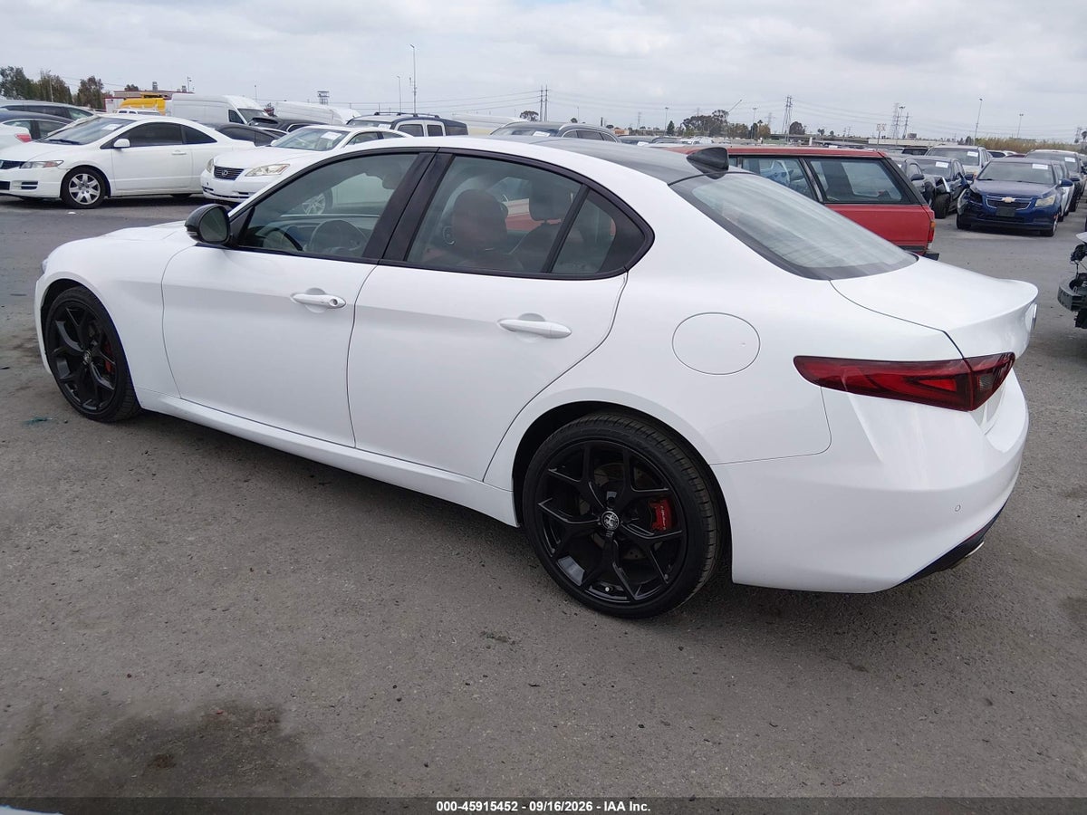 2020 ALFA ROMEO GIULIA TI RWD — photo 3