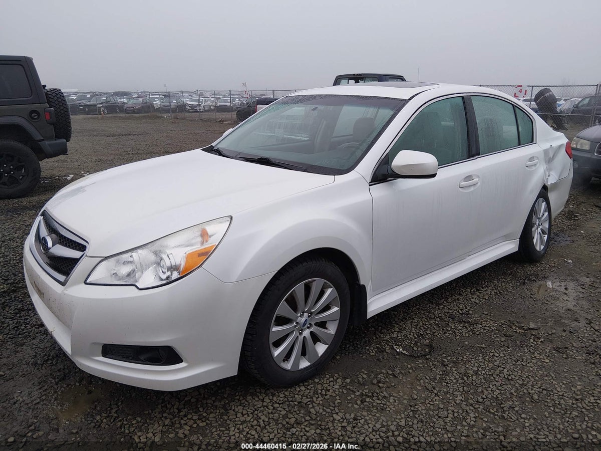 2012 SUBARU LEGACY 2.5I LIMITED — снимка 2