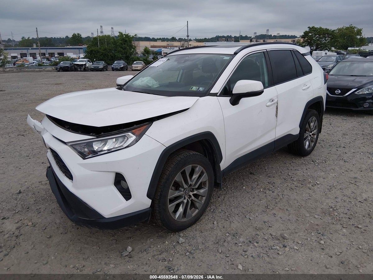 2019 TOYOTA RAV4 XLE PREMIUM — снимка 2