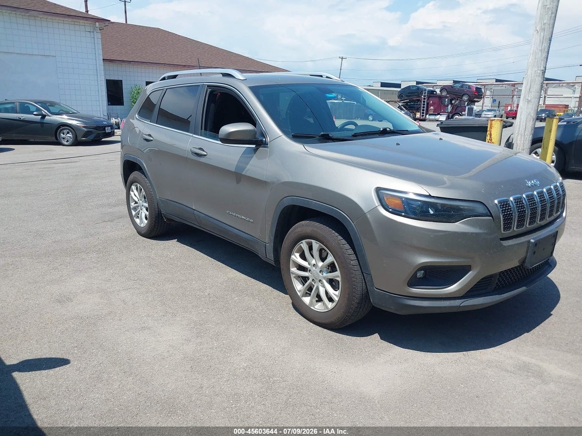 2019 JEEP CHEROKEE LATITUDE 4X4