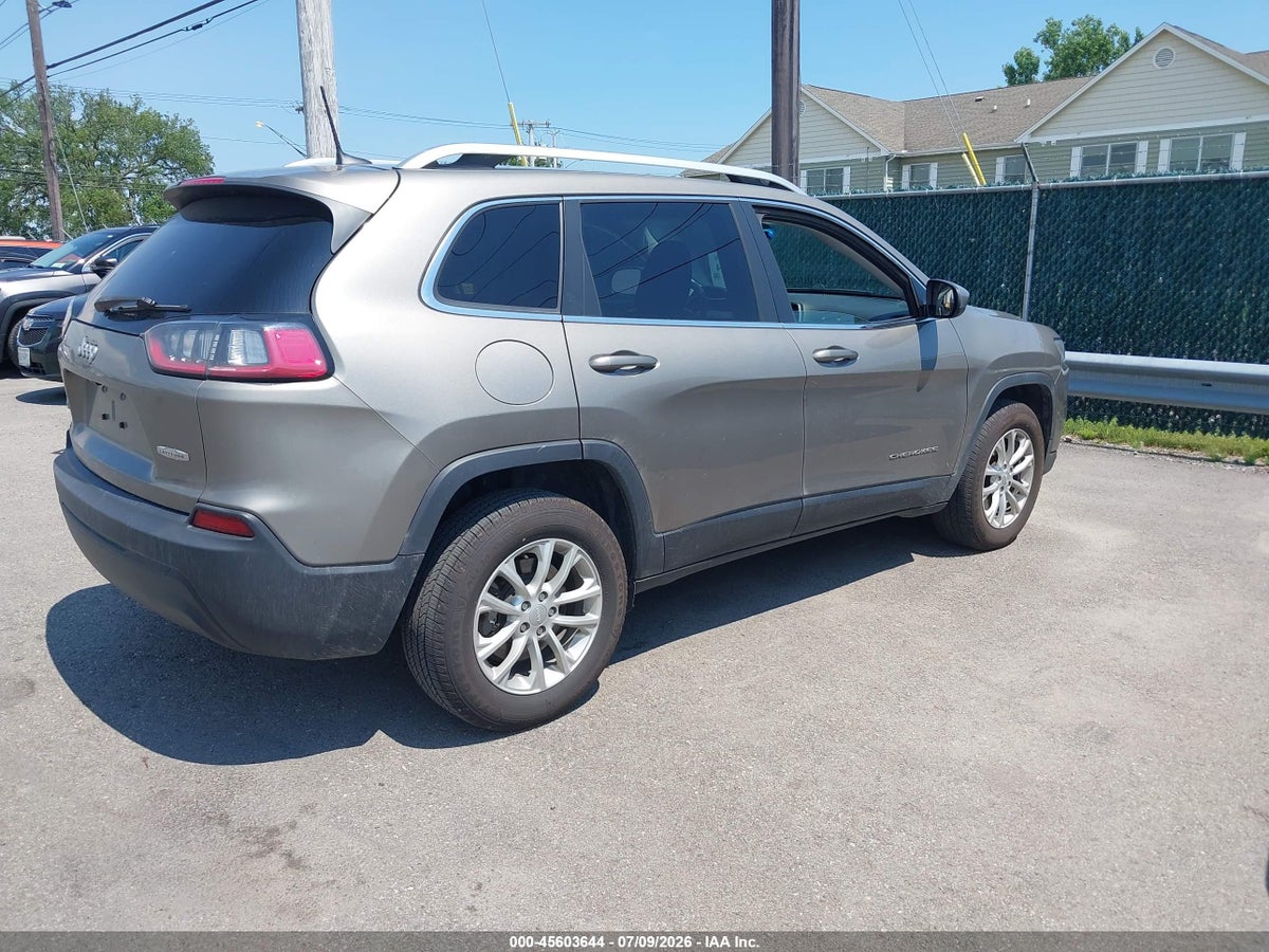 2019 JEEP CHEROKEE LATITUDE 4X4 — снимка 4