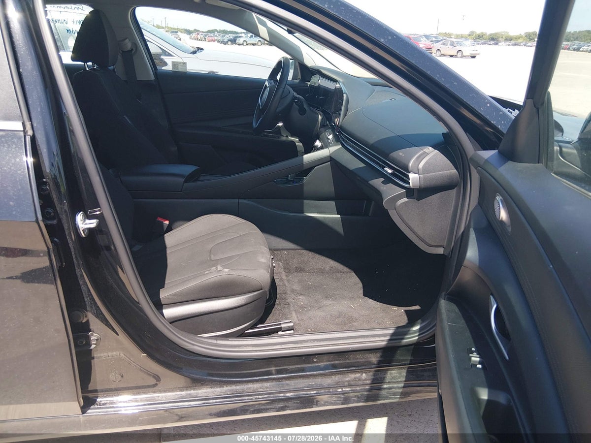 2025 HYUNDAI ELANTRA SEL CONVENIENCE — снимка 5